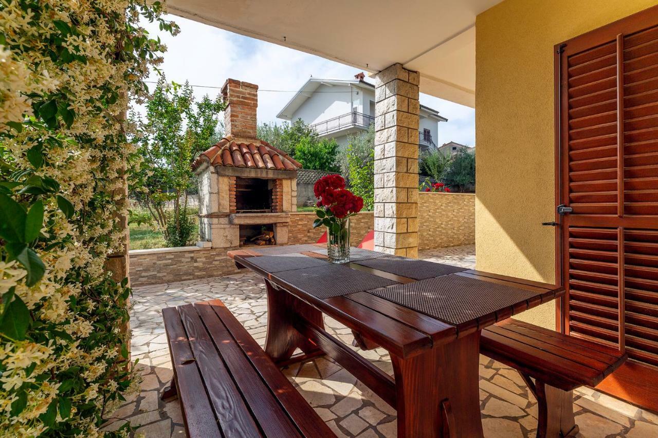 Guest House Ravnic Porec Luaran gambar